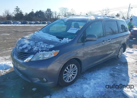 2017 Toyota Sienna Xle Premium 8 Passenger из США, поврежденный, VIN 5TDYZ3DC1HS793249